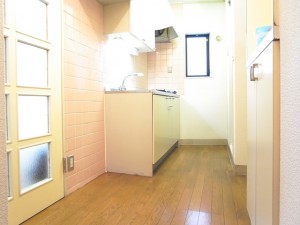 メゾン川本２０６号室キッチン
